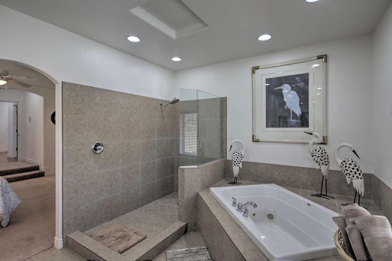 Desert Condo With Pool About 3 Miles To Colorado River! Bullhead City Exteriör bild